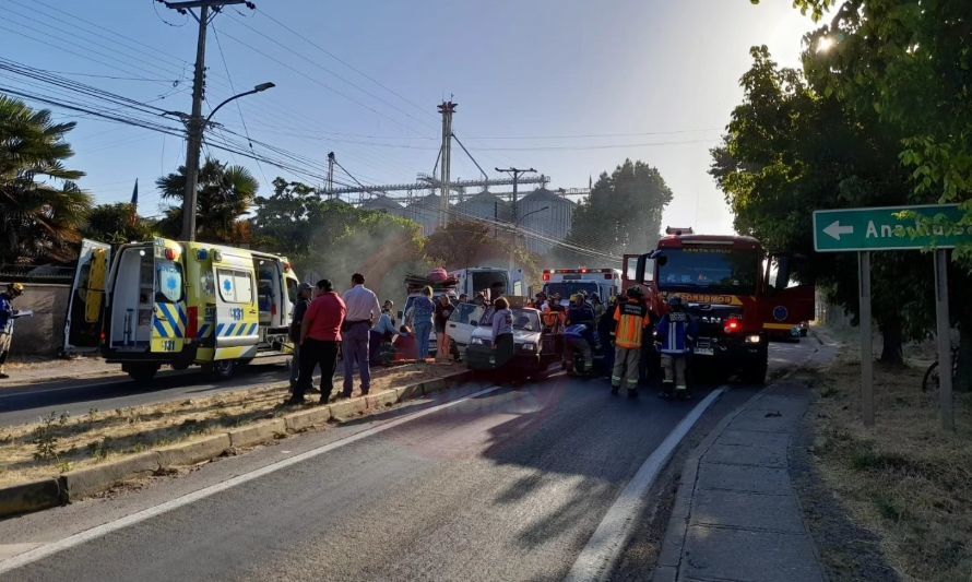 Accidente vehicular deja tres lesionados en Nancagua