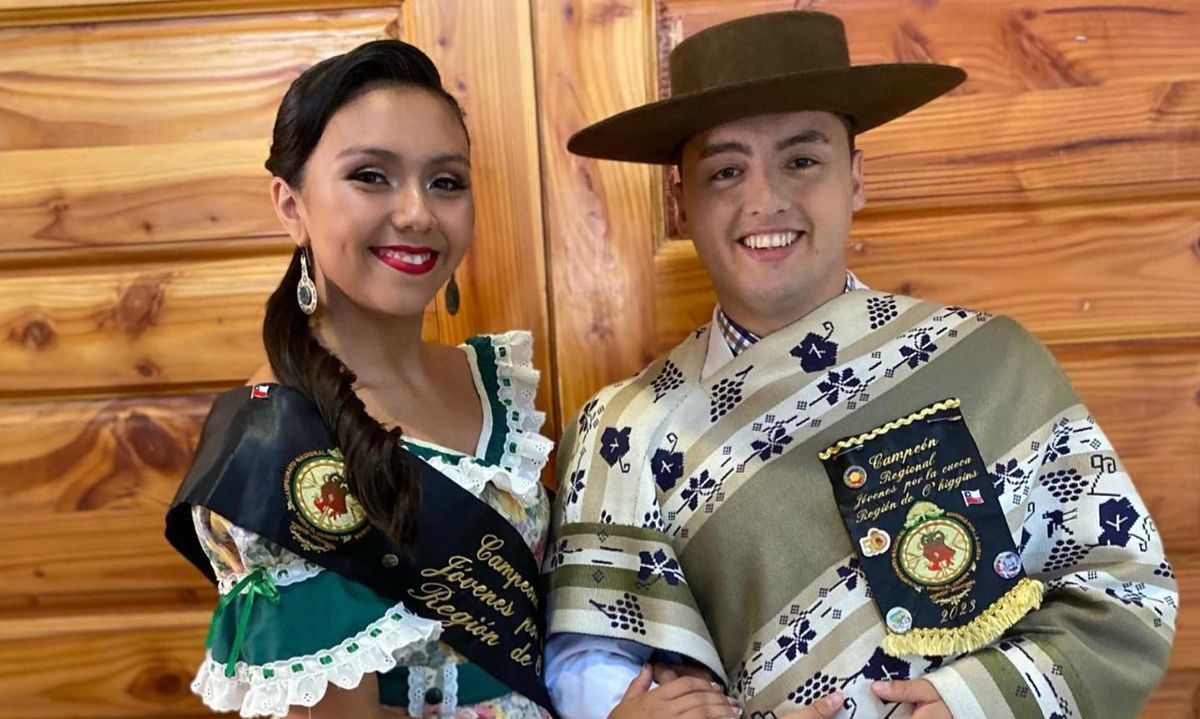 Palmillanos brillaron en Campeonato Nacional de Cueca