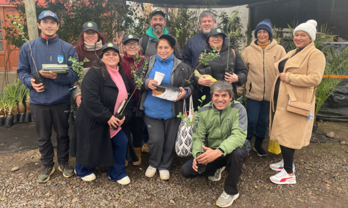 Con la ayuda de CONAF vecinos de Pumanque sueñan con tener su propio vivero